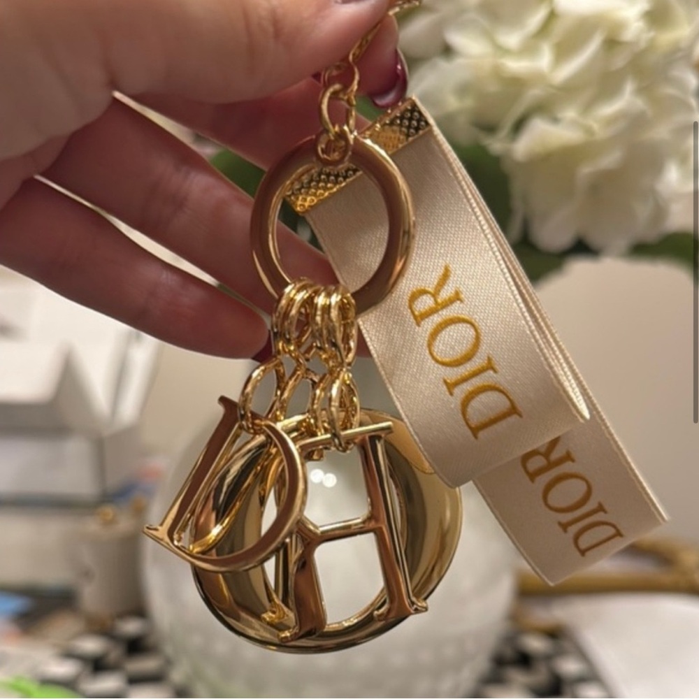Dior Gold Bag Charm; Keychain from Dior Beauty/Parfums Collection; NIP - Picture 2 of 5